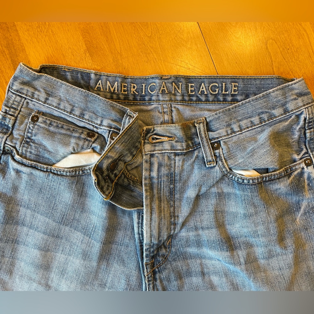 American Eagle Blue Jeans